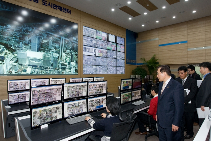 서필언 제1차관, 강남 CCTV 통합관제센터 방문