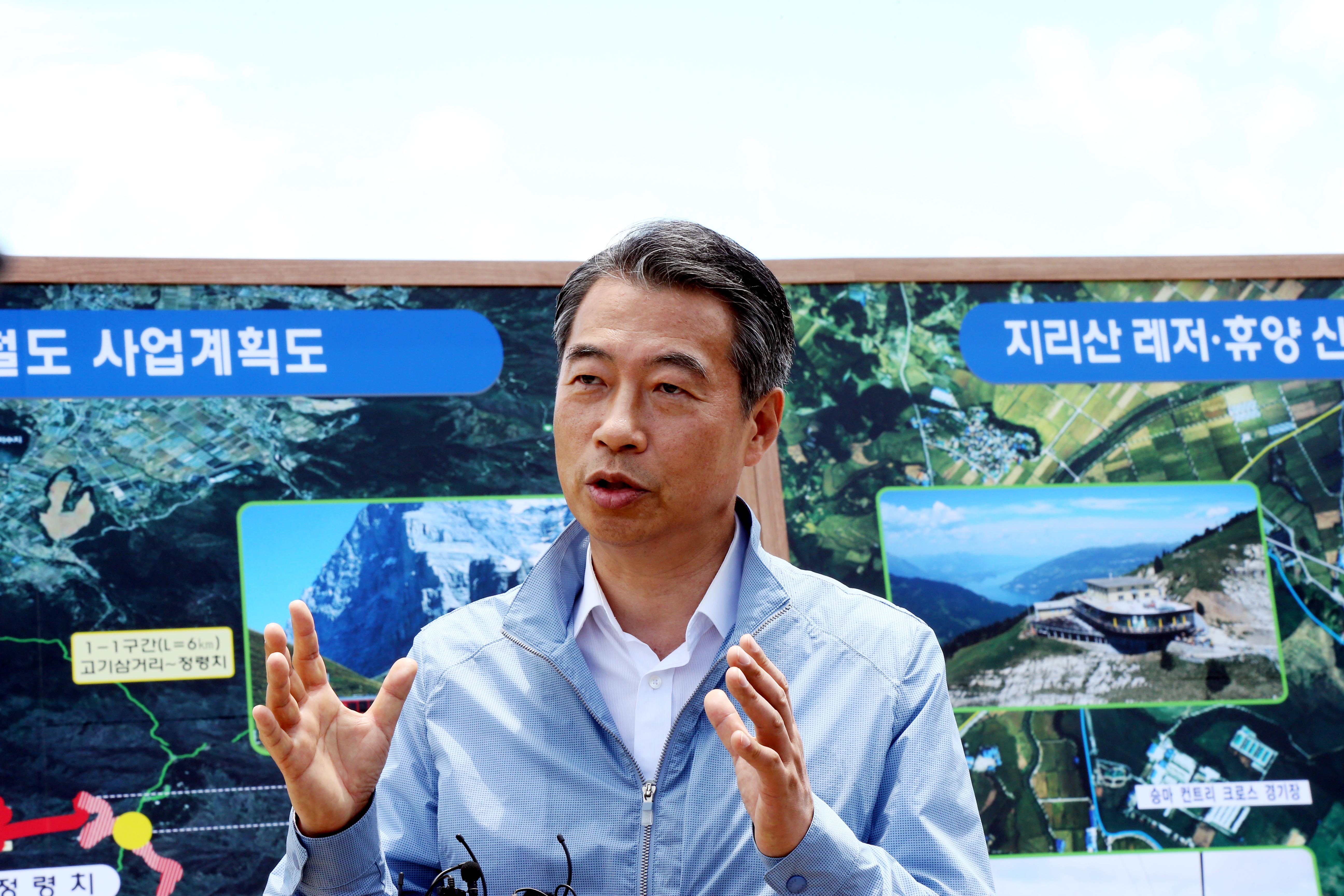 정종섭 장관, 전북지역 규제애로 현장 방문