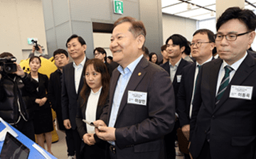 이상민 장관, 모바일 신분증 민간개방 삼성월렛 오픈 행사 참석