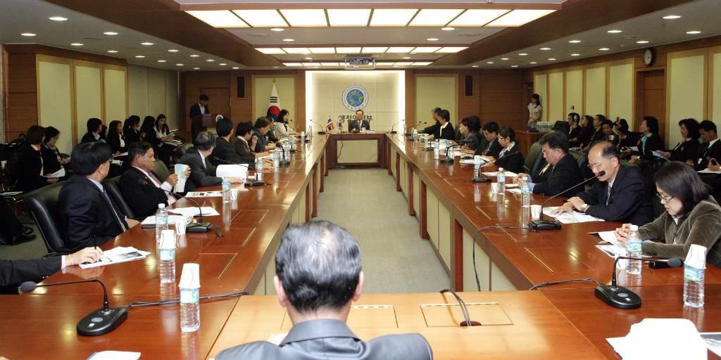 Thai high-level delegation visits MOPAS